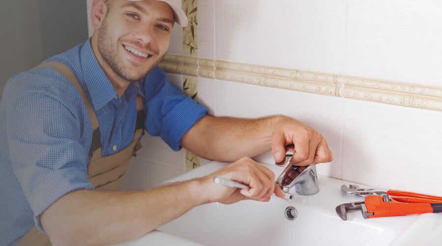 Faucet cartridge replacement in Phillipsburg, MO